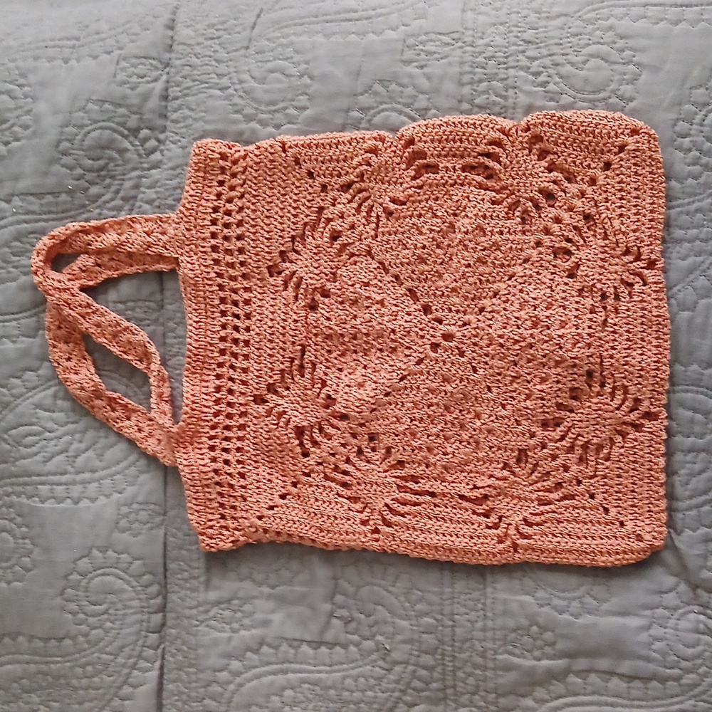 New Handmade Crochet tote bag. Beautiful  design.
